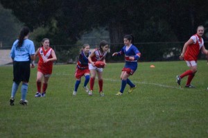 Rain makes for tight contest