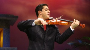 Sound of silky strings