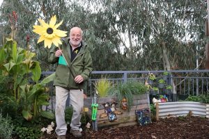 Mayor to make way