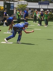 Wayward weather dampens bowls
