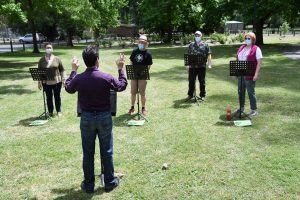 Choir takes to the park
