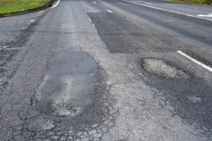 Potholes on Warburton Highway causing significant damage