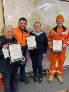Upper Yarra SES members recognised for long service