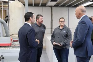 Dutton skips Jobs and Skills Summit to be on the ground in the Yarra Ranges