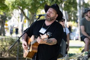 Festive Busking Series hitting the streets in Yarra Ranges ahead of Christmas