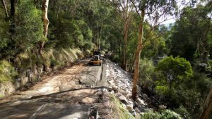 Both lanes of Warburton Highway reopened ahead of schedule