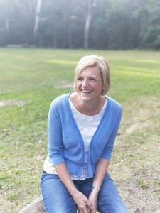 OAM recipient calls for more care for those in crisis