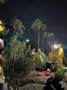 Ropes teams rescue man who fell from Seven Acre Rock lookout