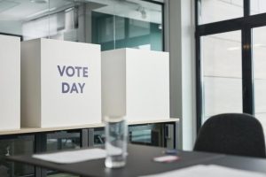 AEC calls for temporary workers to help referendum voting in Casey