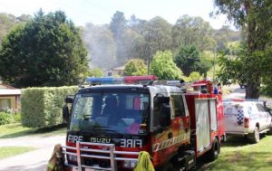 Yellingbo CFA help out Healesville CFA on busy day