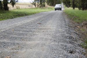 Two Gruyere roads in desperate state