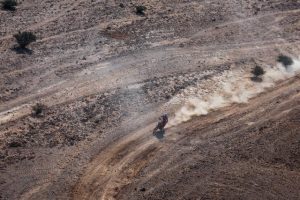 Daniel Sanders drops to 11th in Dakar standings