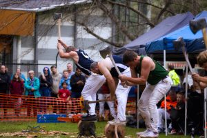 Crank Up surges on despite the drizzle