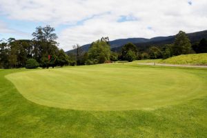Wet weather hinders Warburton golf once again