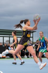 Woori Yallock surges towards finals time