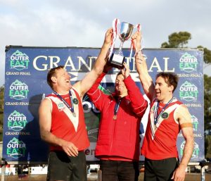 Bloods lift trophy
