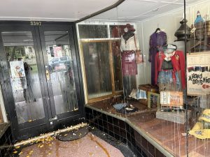 Police ask public to help in search for Warburton shop vandals