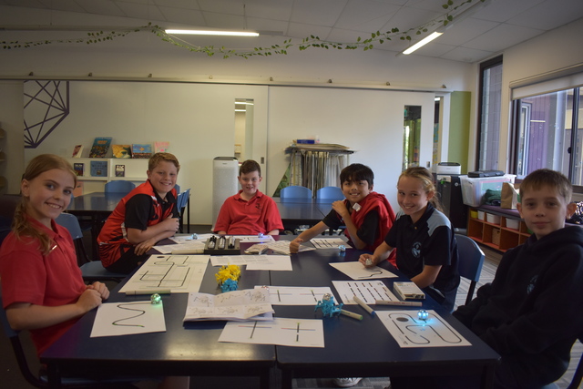 Ozobots_475356_01.JPG