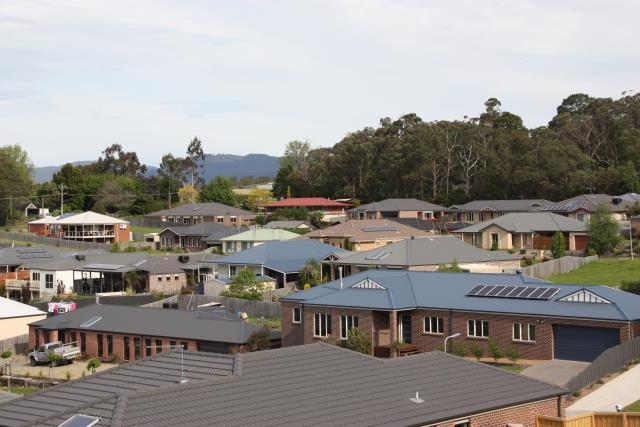 ‘240 daily trips added’: Can Hoddle Street handle 24 more residences?
