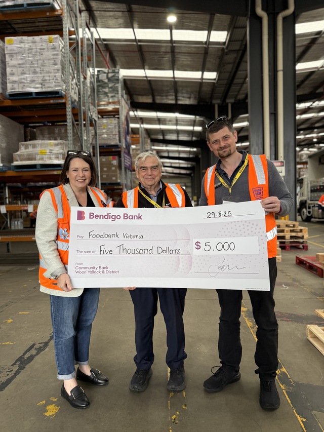 Community Bank Woori Yallock provides 10,000 meals for those in need