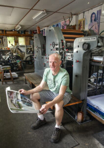Warburton’s printing legend hangs up the tools after 80 years