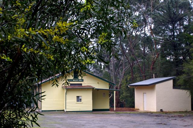 Badger Creek Community Garage Sale on this Saturday