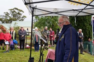 A solemn service for Remembrance Day in Wandin